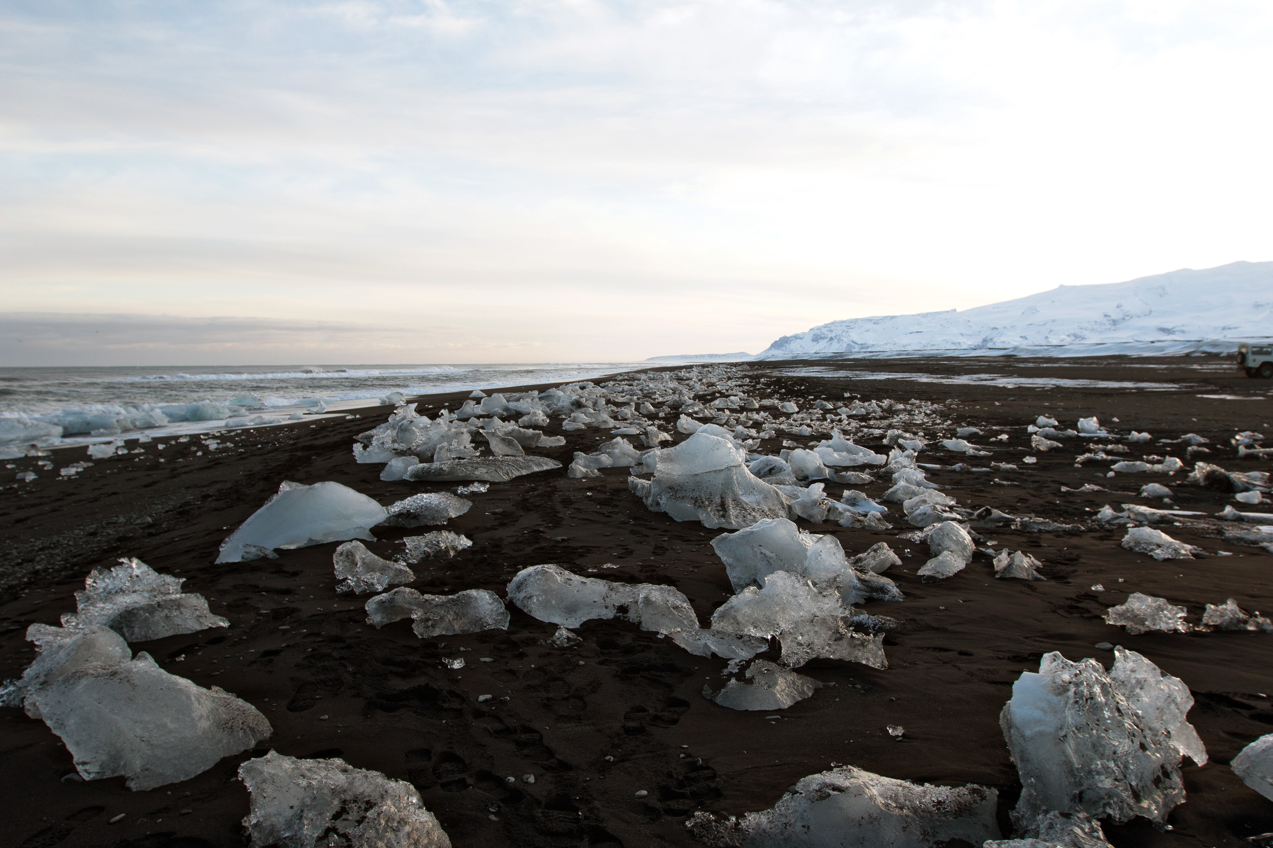 Glacier Beach near Jökulsárlón