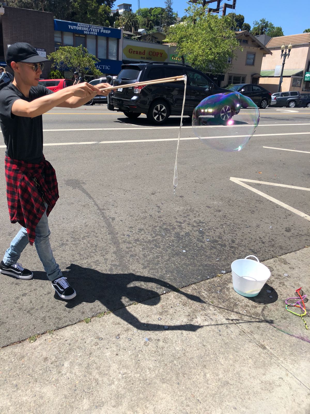 hipster_playing_with_bubbles_2.jpeg