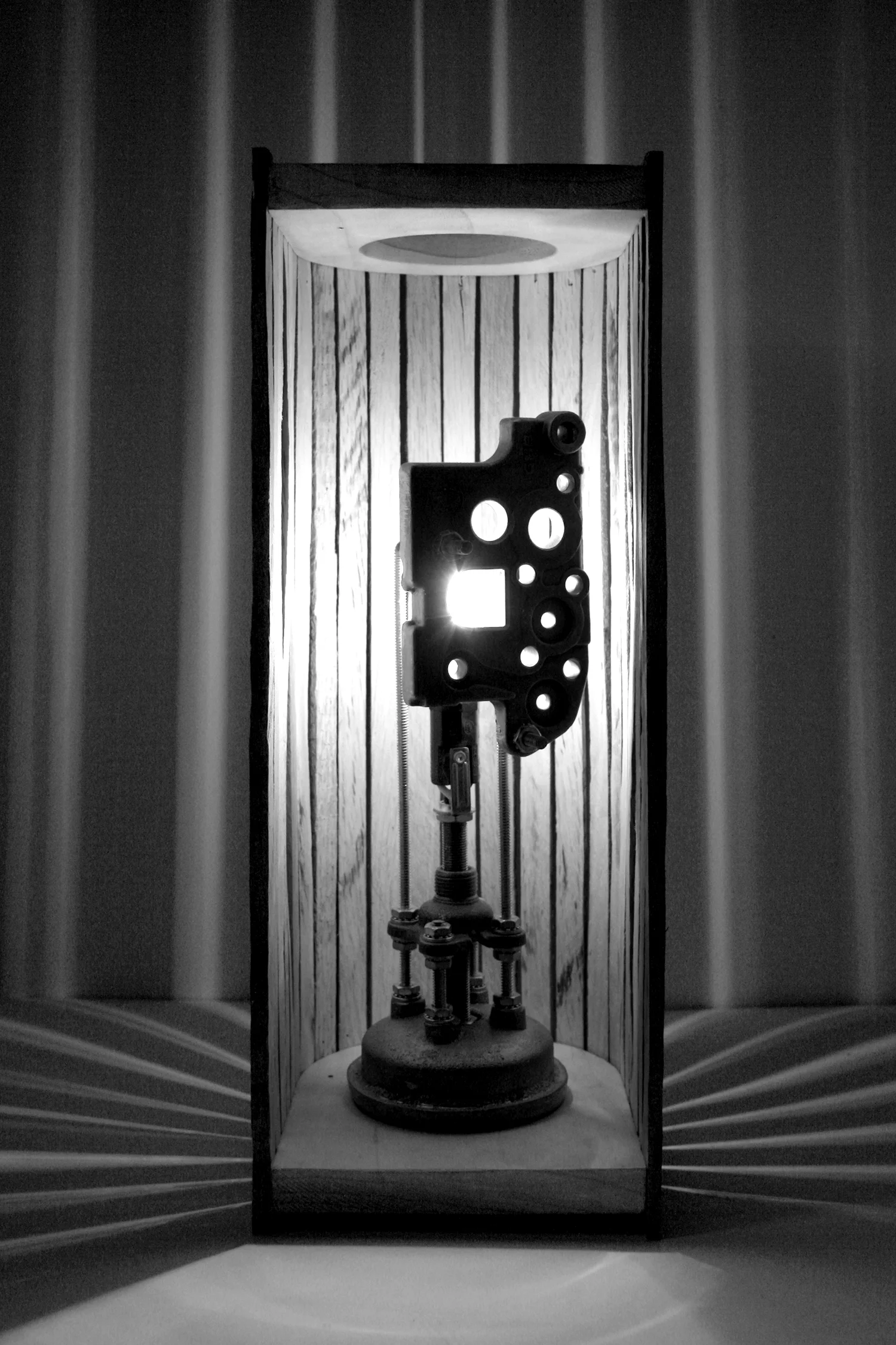 Lamp-03_Thumbnail-01.jpg