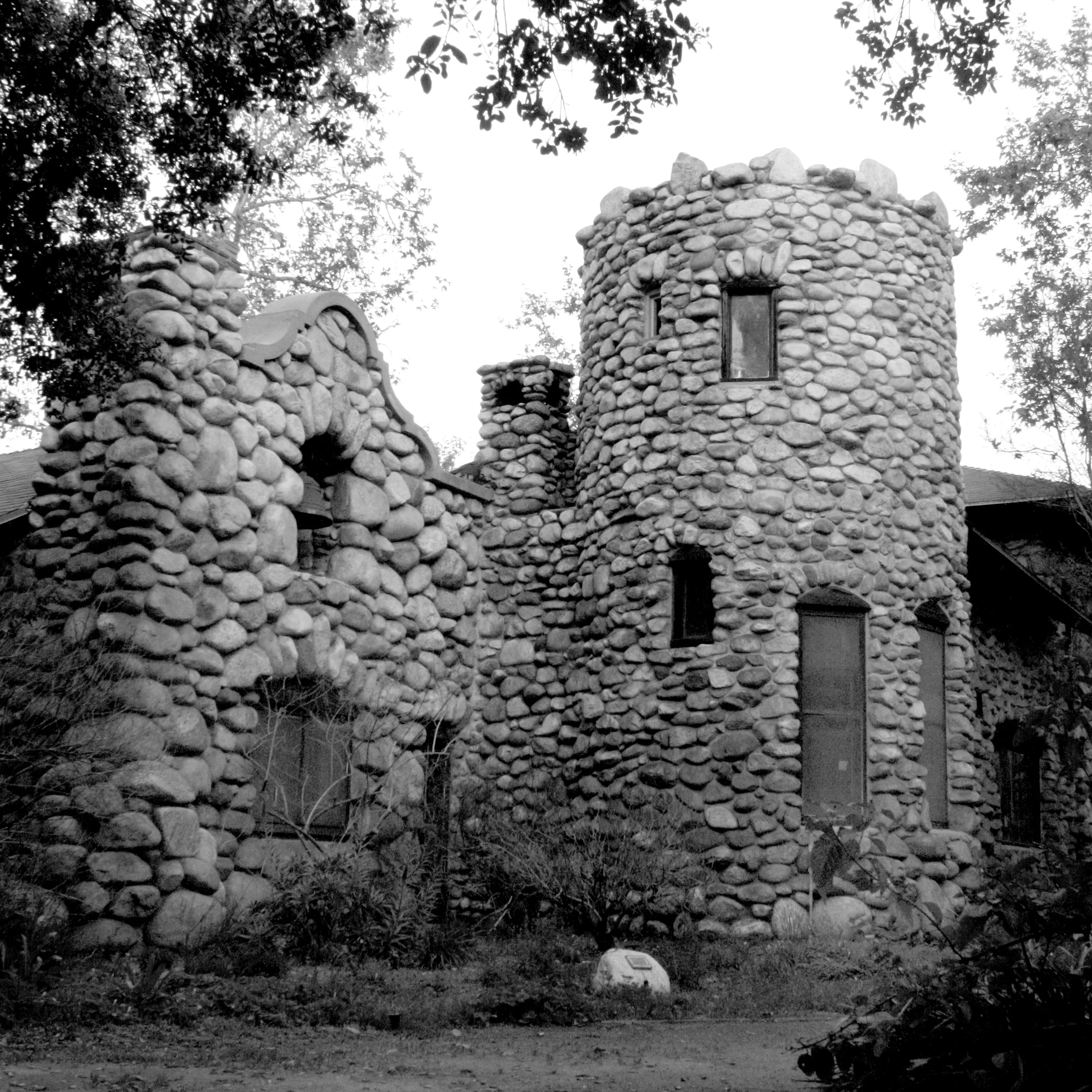 Lummis-House_Thumbnail-01.jpg