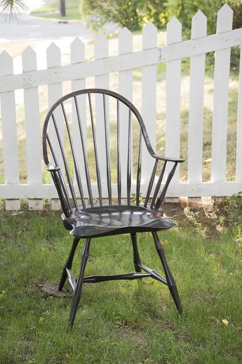 chair1200.jpg