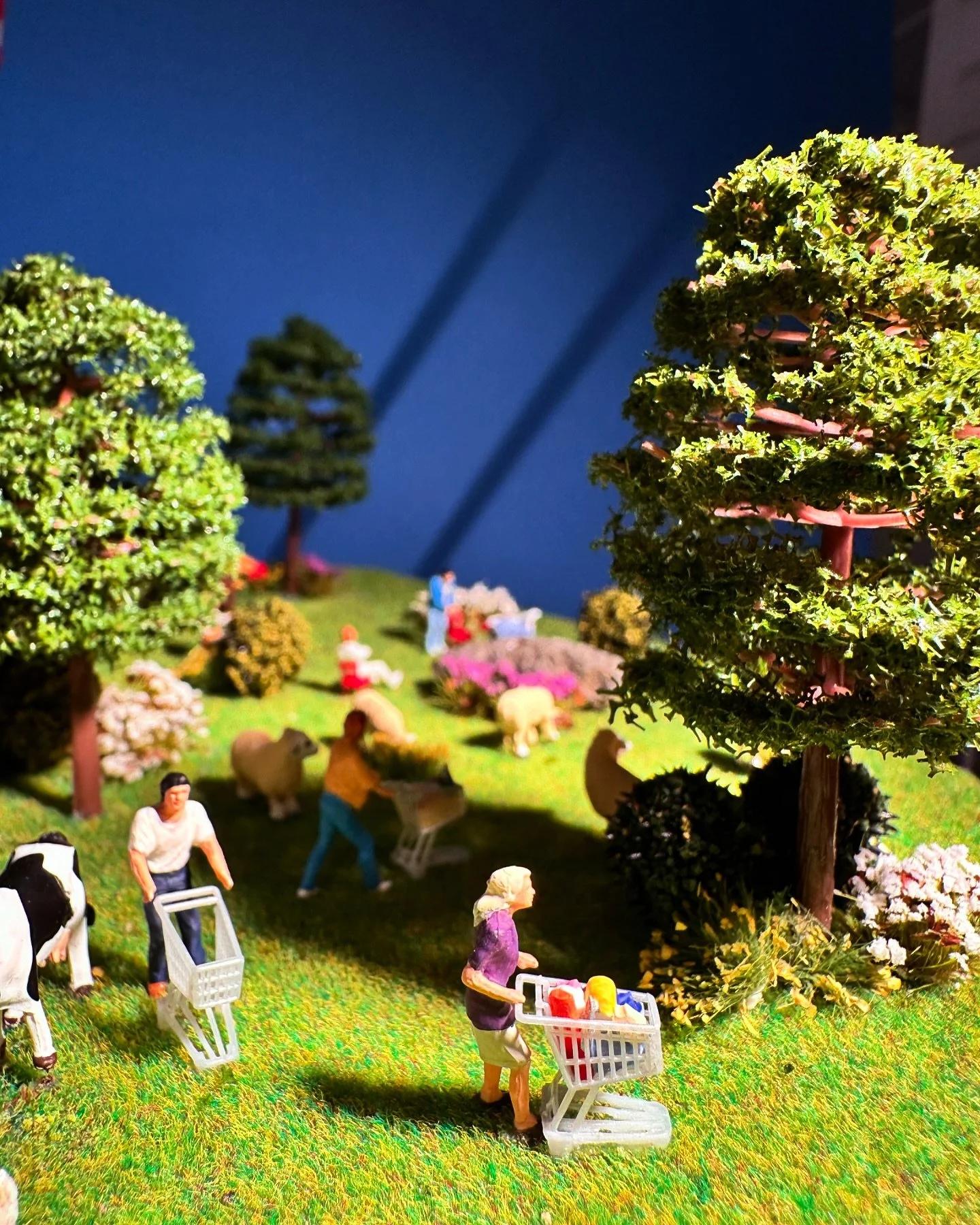 #Miniature