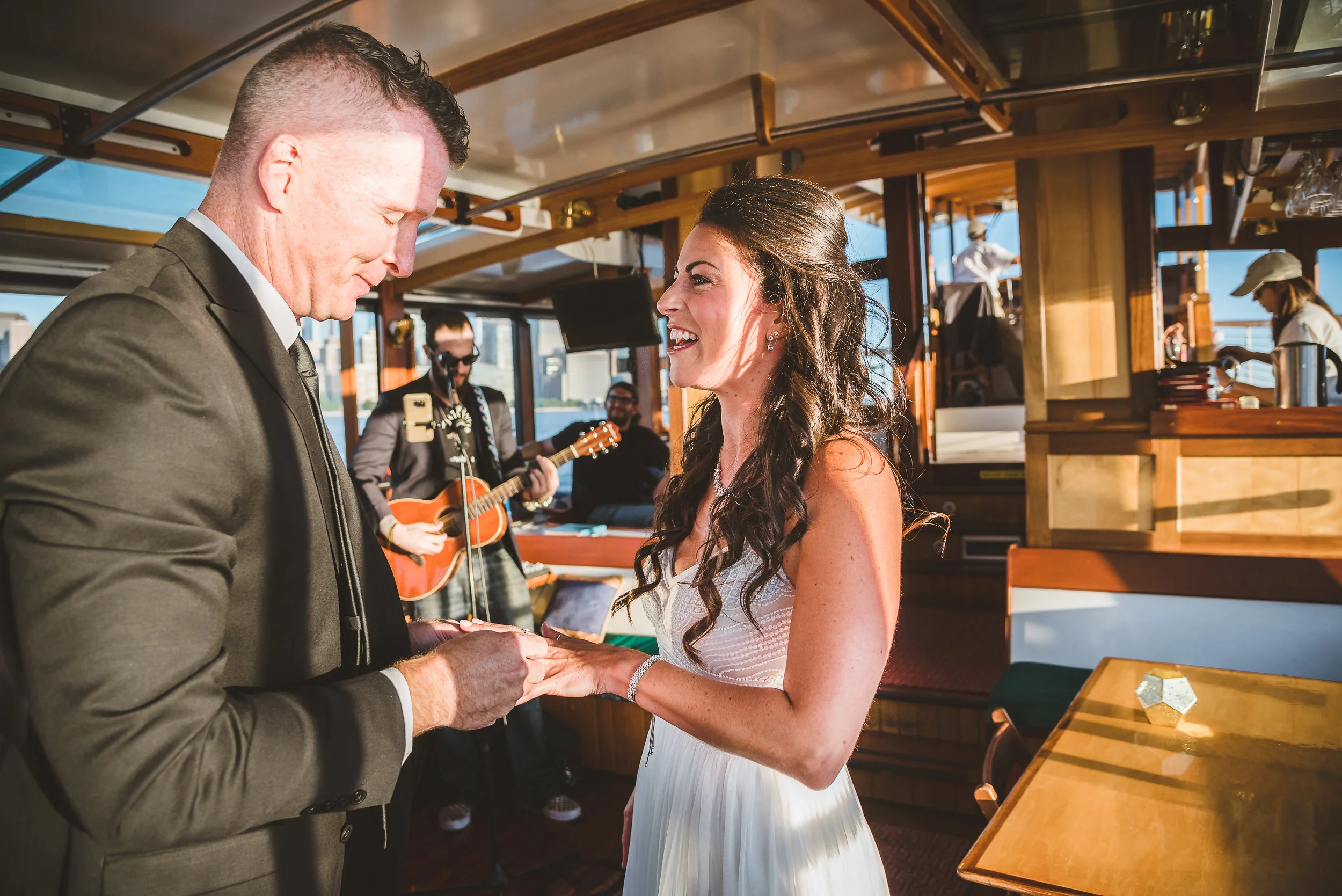 Jeremy&JulieManhattanYachtNYCElopement (19).jpg