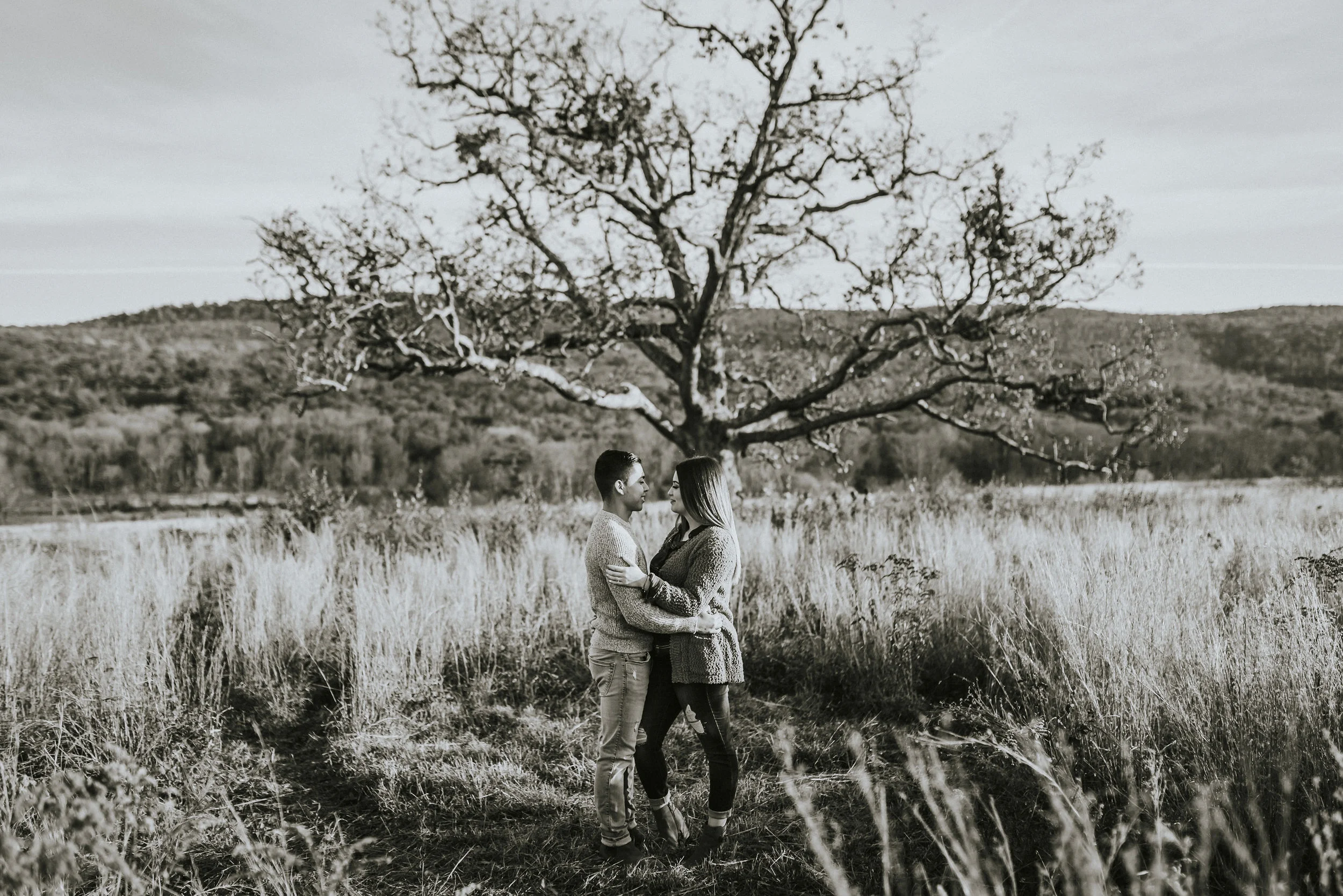 Michelle and Eduardo Walpack Valley NJ Engagement 14.jpg