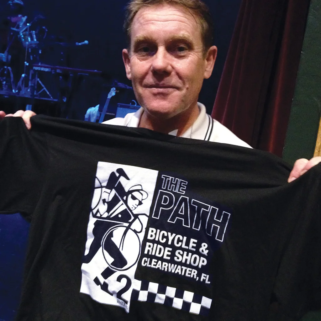 Branding_Sub_Photos_square_Path_Dave_Wakeling.jpg