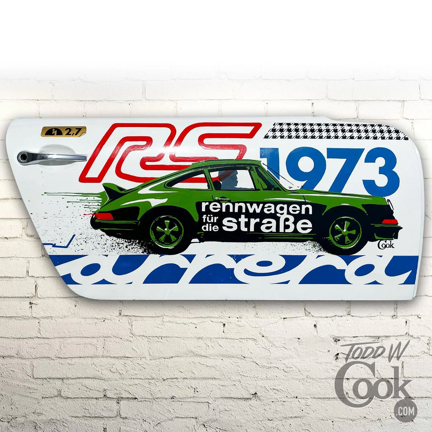 Carrera_RS_door_pics_square_01.jpg