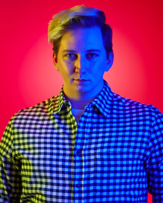 Color theory: Triadic 
Three colors that are evenly spaced on the color wheel.

I don&rsquo;t shoot Self Portraits!!!! But while I&rsquo;m stuck inside my home I decided to leave my comfort zone. So I&rsquo;m partnership with @azphoco I create a colo