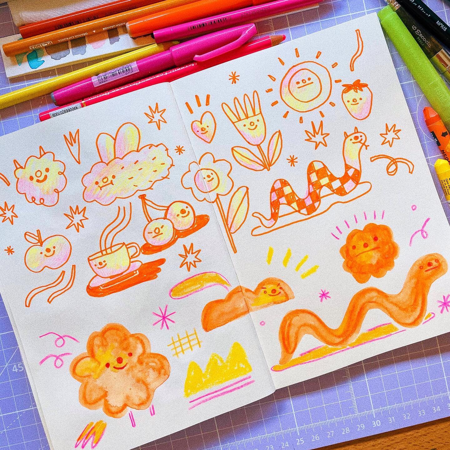 ✿ LIFE UPDATE ✿ 🙋🏻&zwj;♀️ Lately, I&rsquo;ve started to take a liking to a pink &amp; orange color palett?! Whut??! 💖🧡💛 Not too sure why tho. 😅 I&rsquo;ve been so comfortable with my pinks &amp; blues for the longest time, but I&rsquo;ve starte