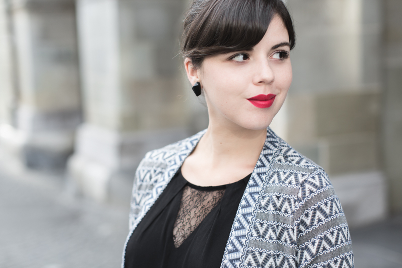 Flattée de voir les boucles Triz aux oreilles de la ravissante Pauline Fashionblog ! Découvrez les moments passés avec Pauline et Cécile lors du salon Première Classe.