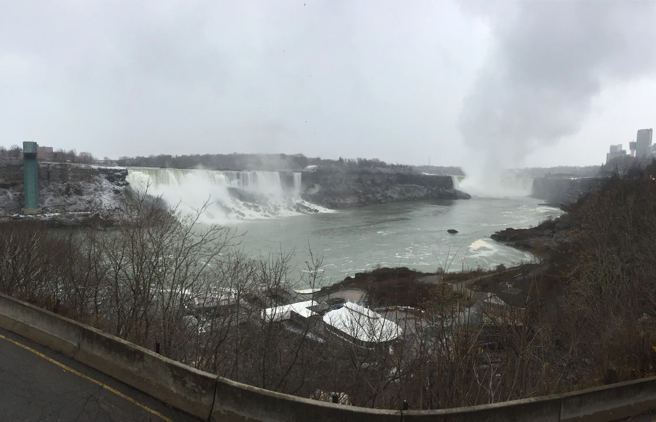 Niagara in November