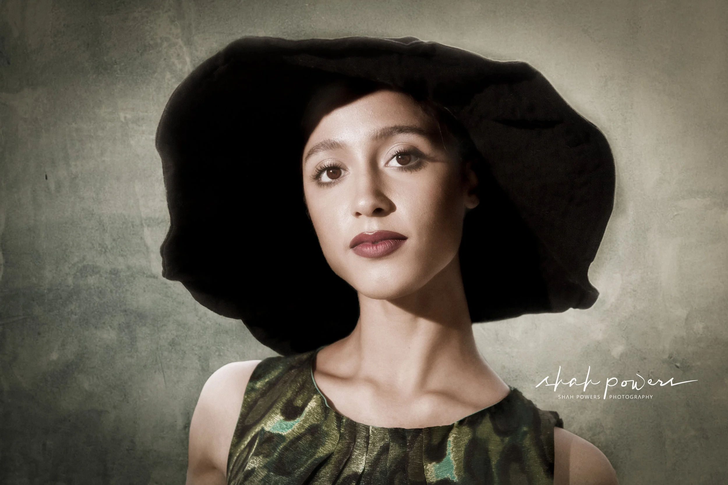 Audrey_HS_01_111b(WM).jpg