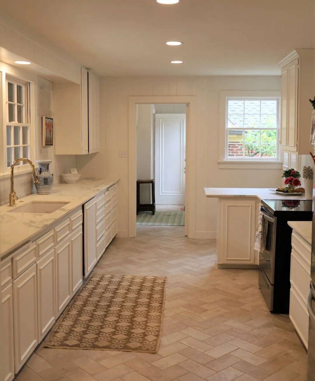 Avondale: Too Many Cooks in the Kitchen