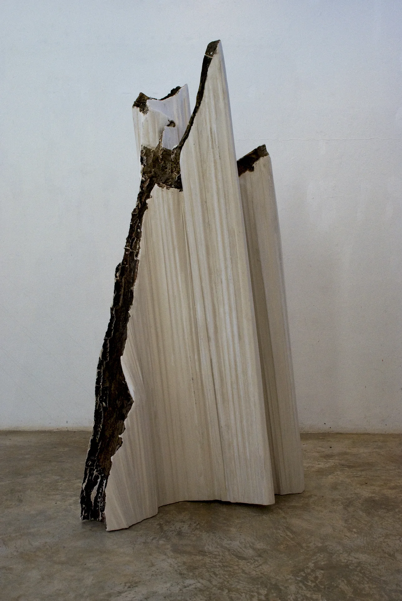 Tree , 2012, Polymer Gypsum and Fibreglass, 81" X 30" X 44" | 207 X 76 X 110cm Rock , 2012, Polymer gypsum, Fiberglass, 23" X 26" X 48" | 59 X 65 X 123 cm Spier Collection