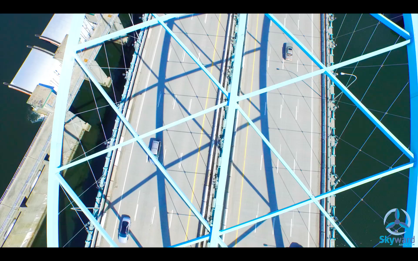 195 Ubove.png