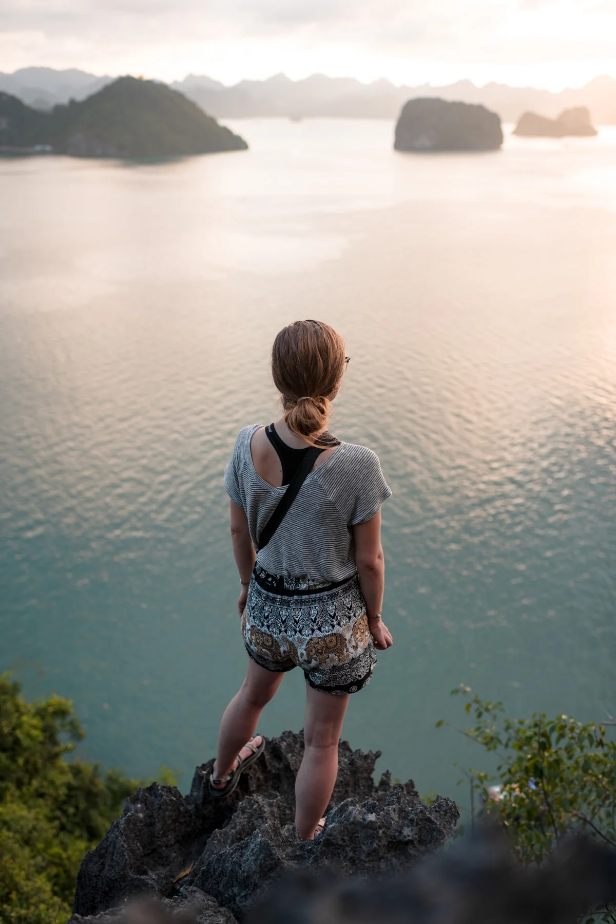 Andrew Tat - Editorial Travel Photography - SE Asia - Vietnam - Hanoi Ha Long Bay - 11.jpg