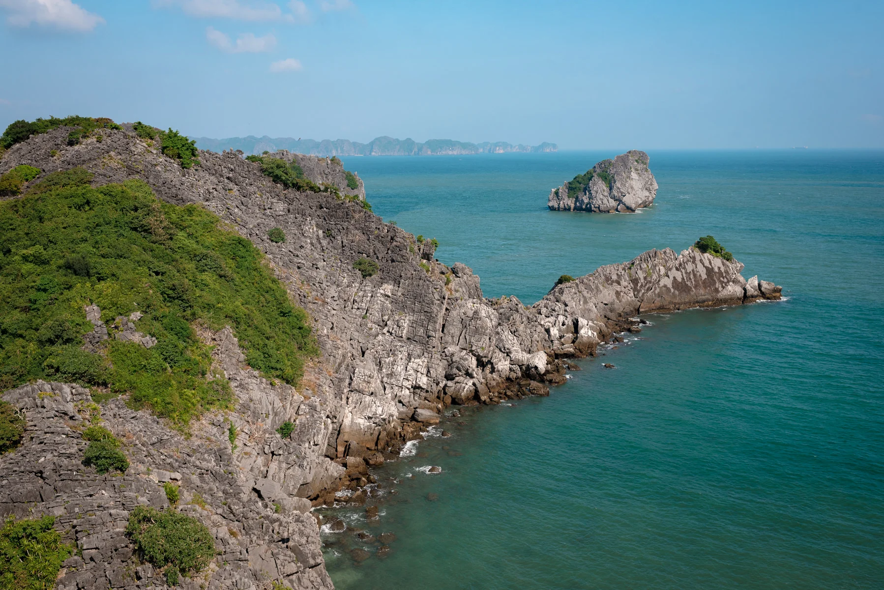 Andrew Tat - Editorial Travel Photography - SE Asia - Vietnam - Hanoi Ha Long Bay - 13.jpg