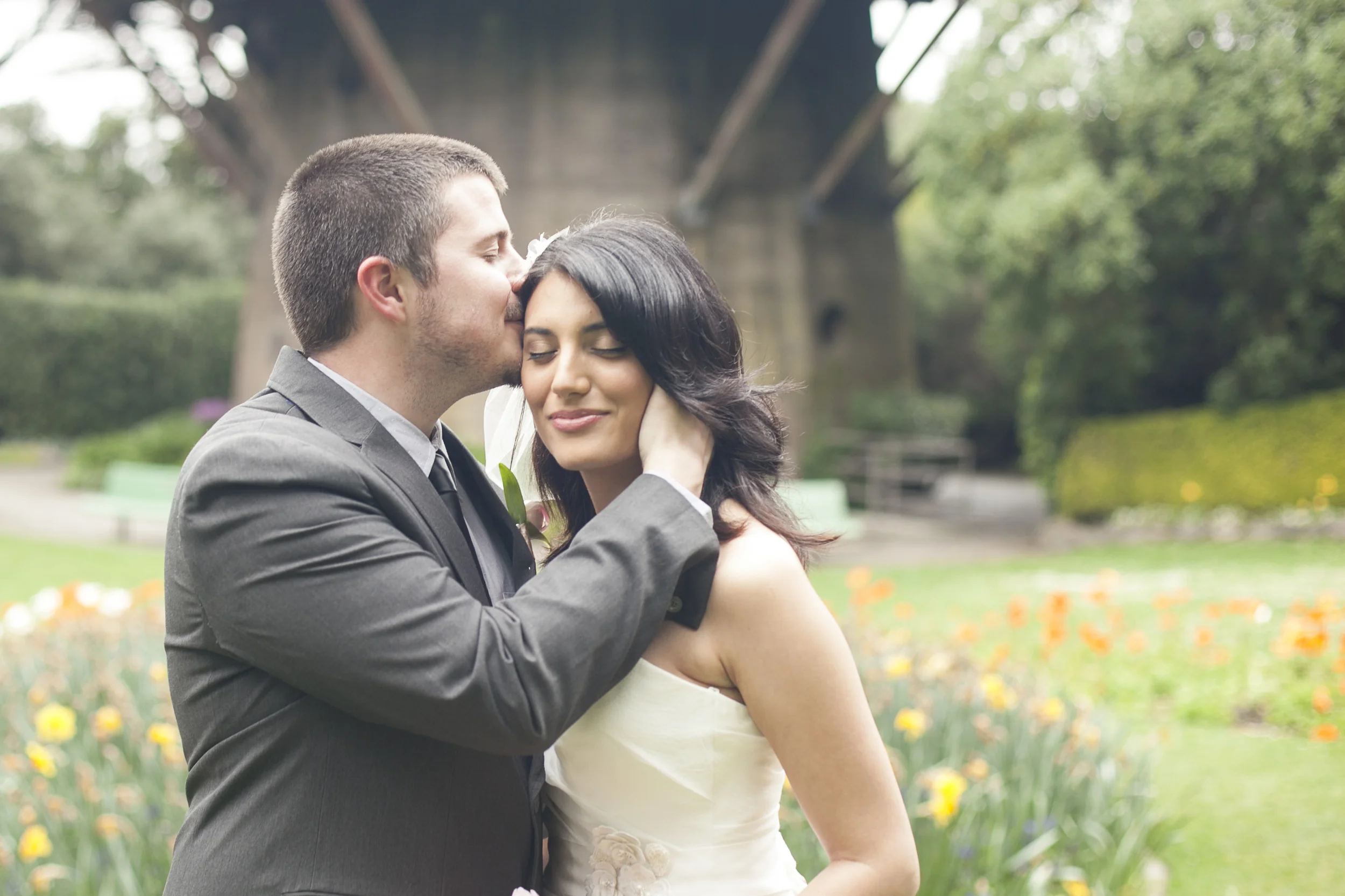 K+K|Queen Wilhelmina Tulip Garden Elopement