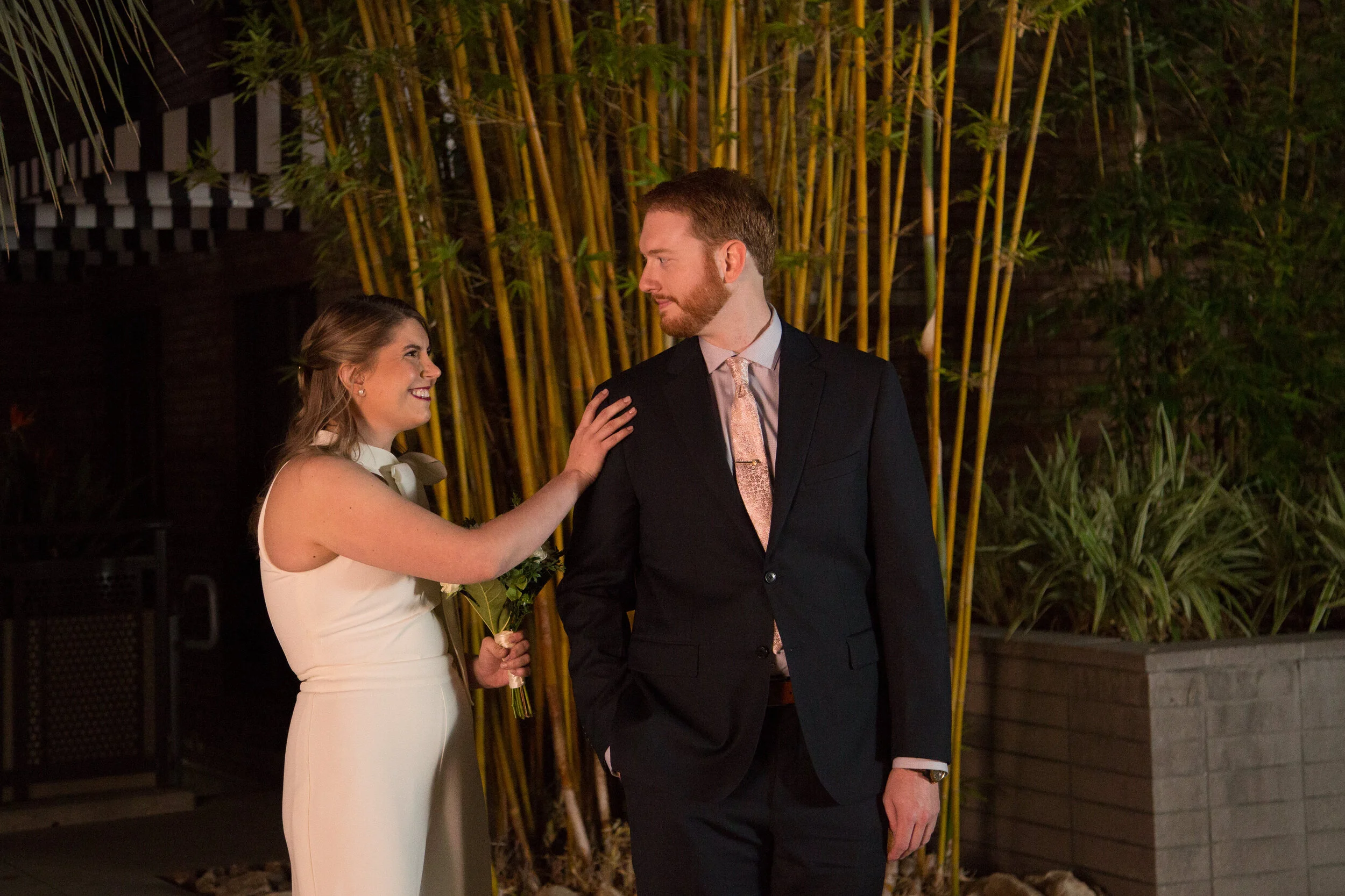 jessica and jon sneak peek (7 of 48).jpg
