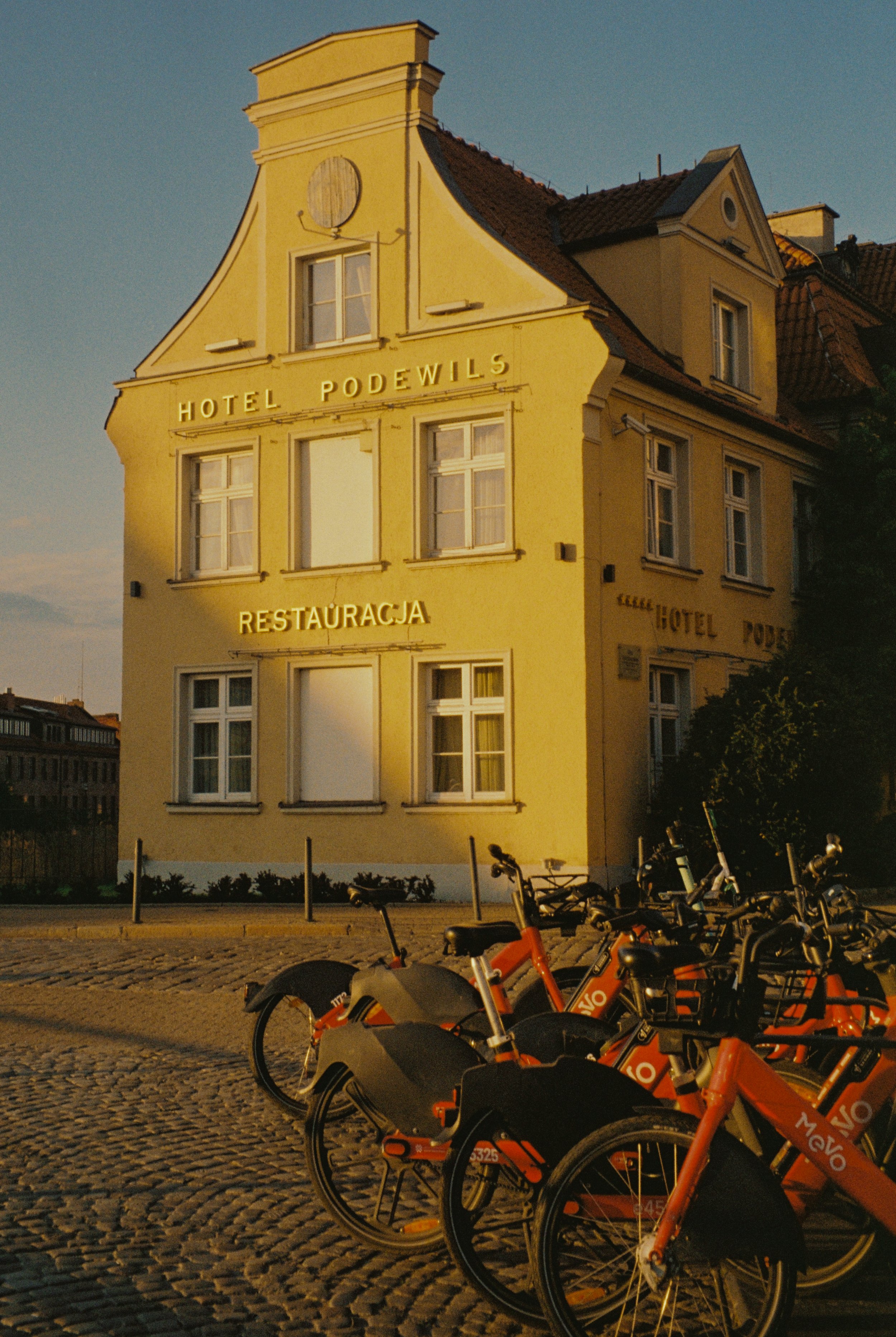 Poland-@shotsbyalliej-20014.jpg
