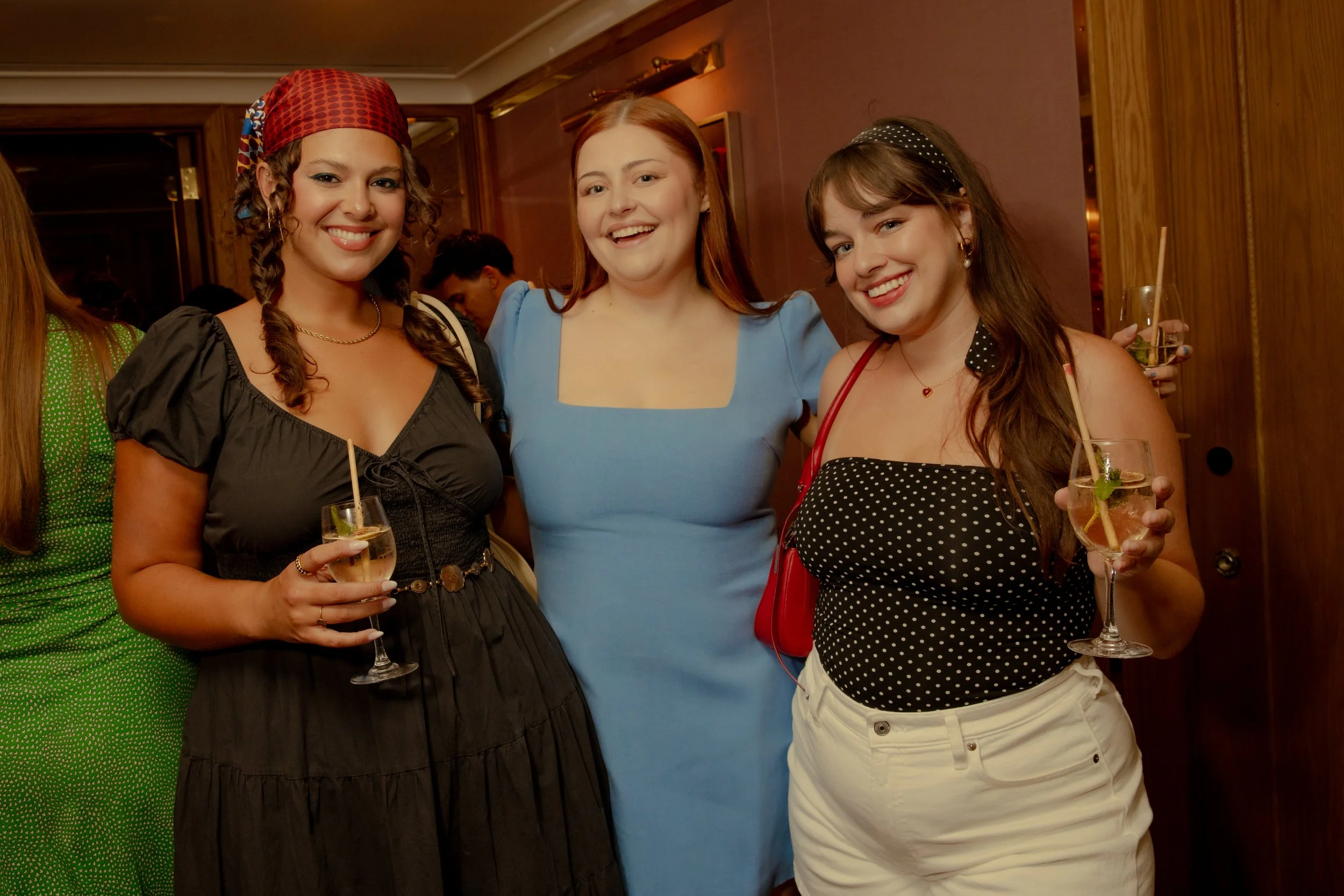 MadhouseCora-@shotsbyalliej-4595.jpg