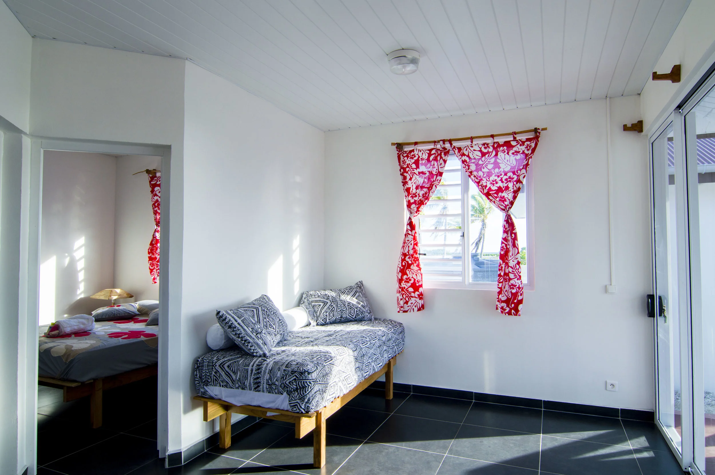 Bungalow -0013.jpg