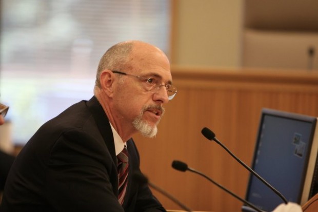 Long-time DEQ Director Dick Pedersen has resigned, leaving even bigger questions about the environmental agency’s future amid a controversy over its sluggish response to excessive levels of arsenic, cadmium and chromium in Portland neighborhoods.