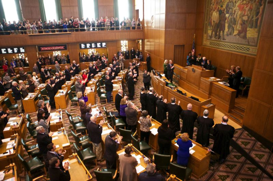 No single issue is likely to dominate the Oregon 2018 legislative session that begins Monday, but lawmakers will still be busy with issues ranging from reconnecting to the federal tax code to gun restrictions. And there will be some political jockeying in advance of the Oregon primary in May and general election this fall.