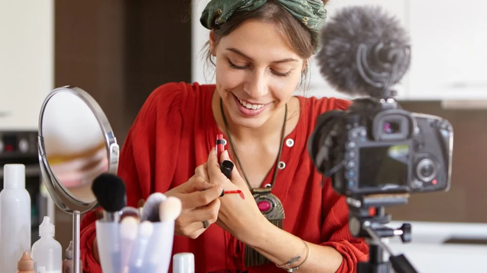 The best asset for a startup business is the entrepreneur who risked everything to start it. Their face in a video story pitch can more than compensate for the money, skill and established rapport of larger businesses.