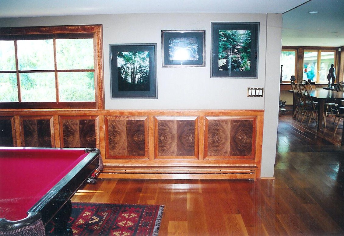 pooltable.jpg