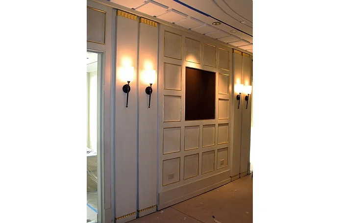 Soft Strie: Strie and gilding. Carnegie Building. Avenue of the Americas, NYC. Client: Zeckendorf Development, LLC.