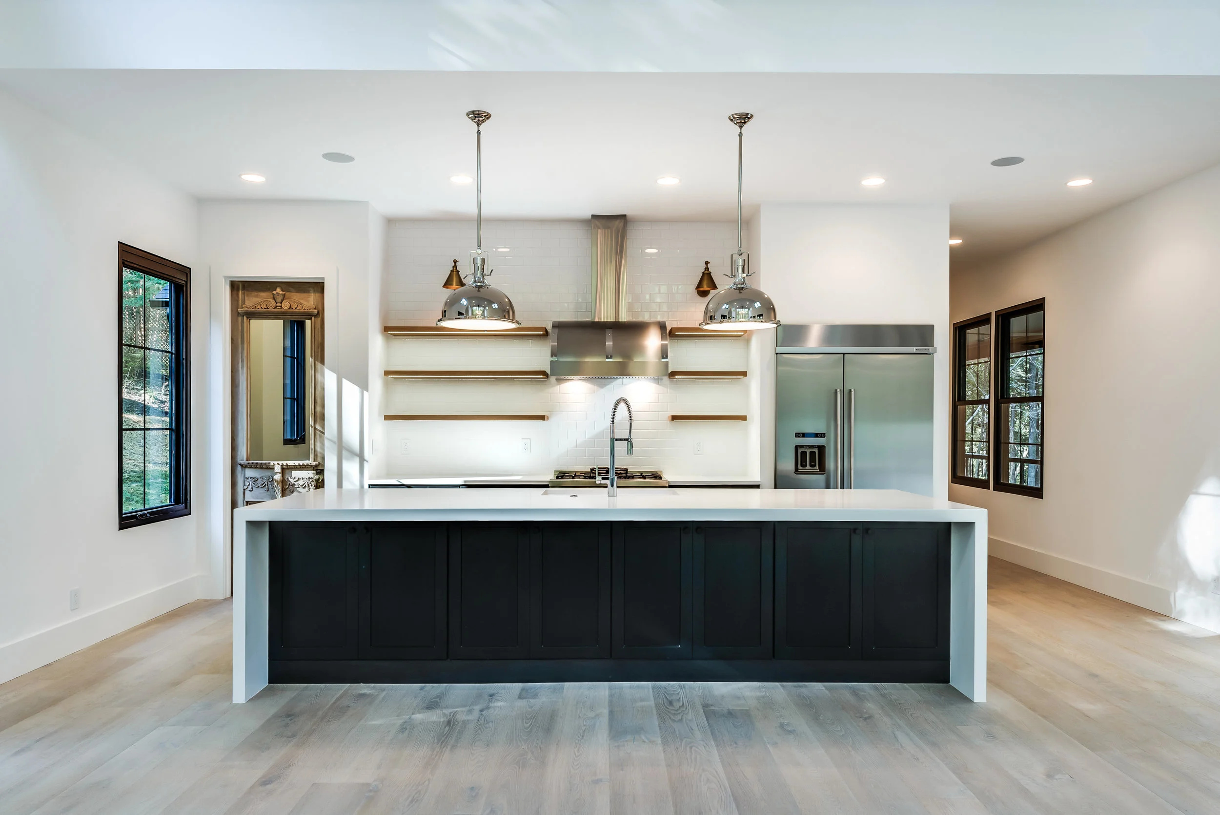 181019_BlackBeautyModernTnFarmhouse_Blog-29.jpg