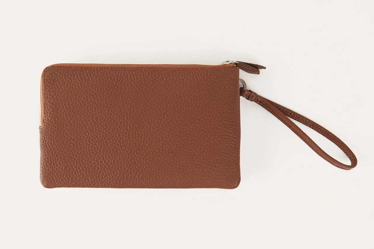Large_Wristlet_Brown3.jpg