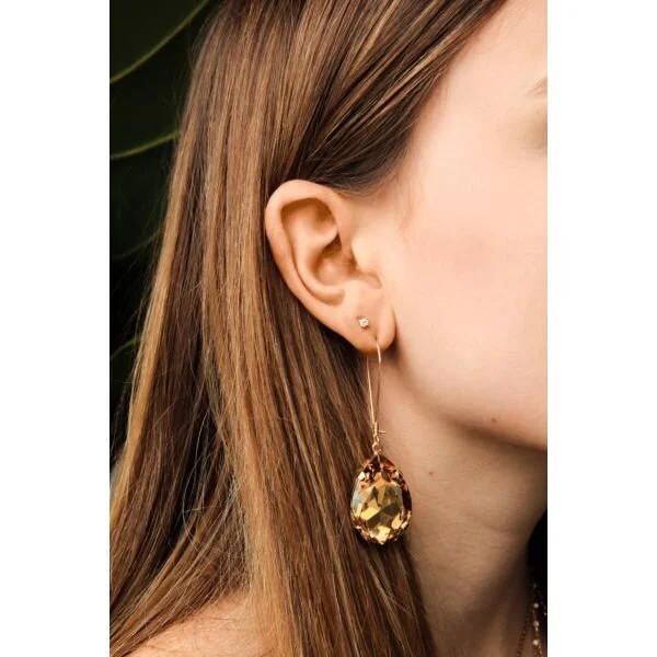Eva_Earhangers_Gold_3.jpg