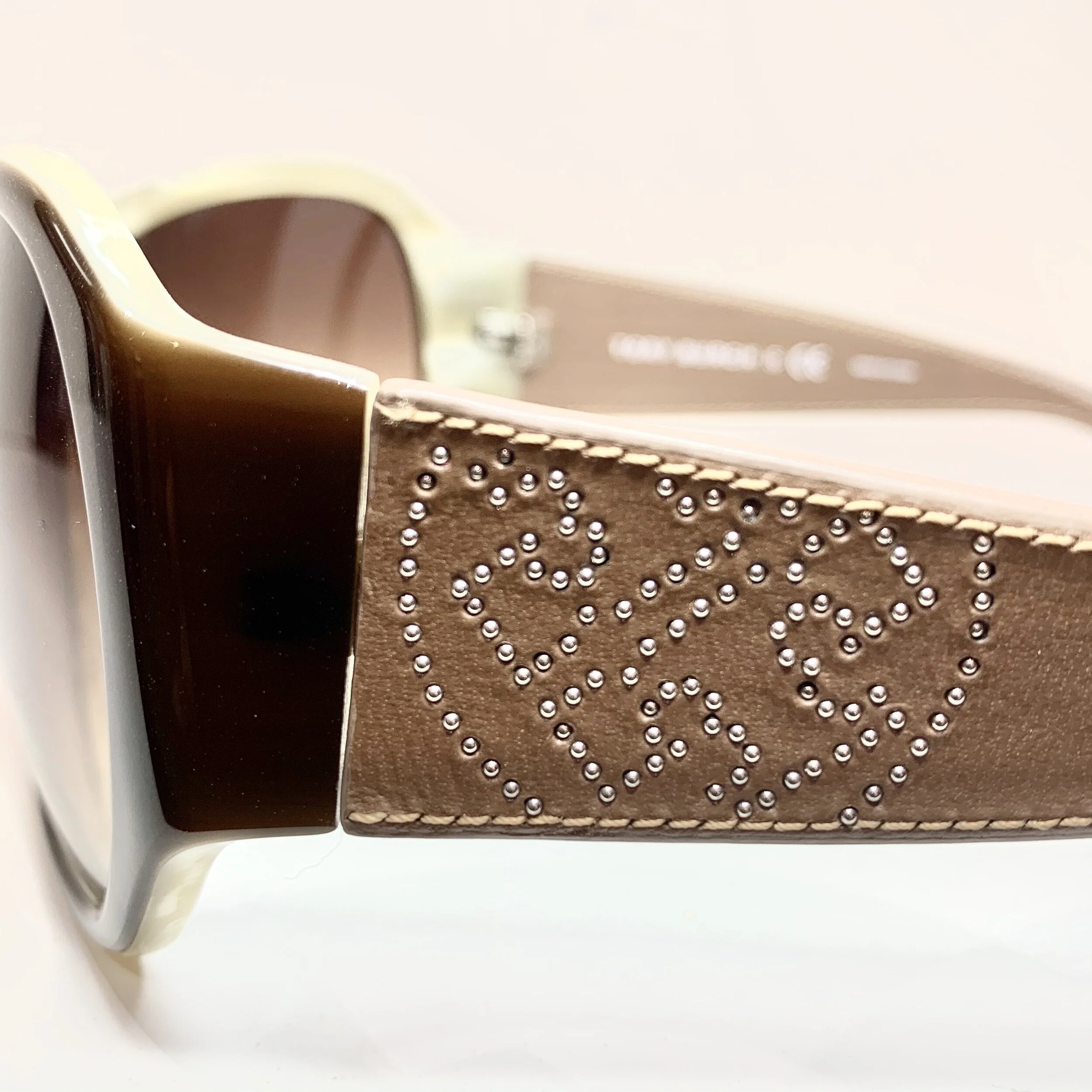 6250D5D6-E7BE-4921-9AD4-E31850FE7FA6