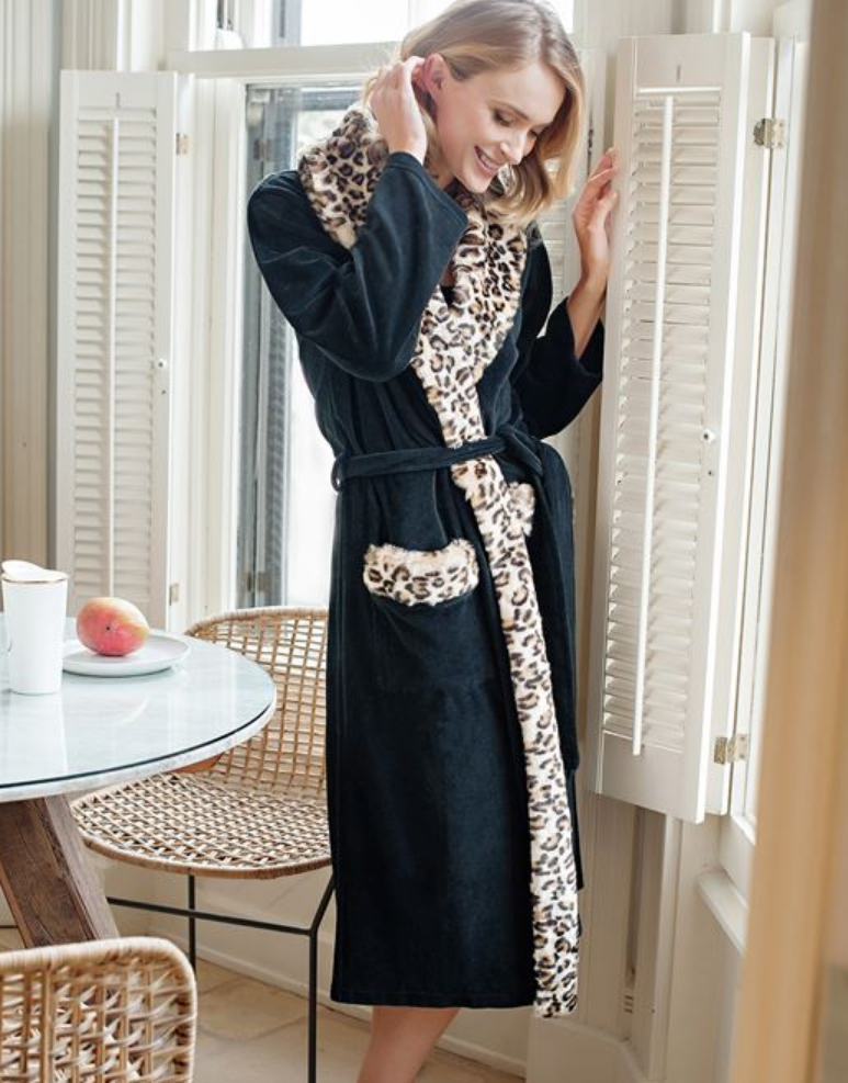 LeopardRobe3.png