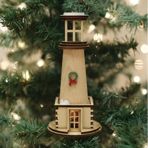 Holiday_Lighthouse_Tree.jpg