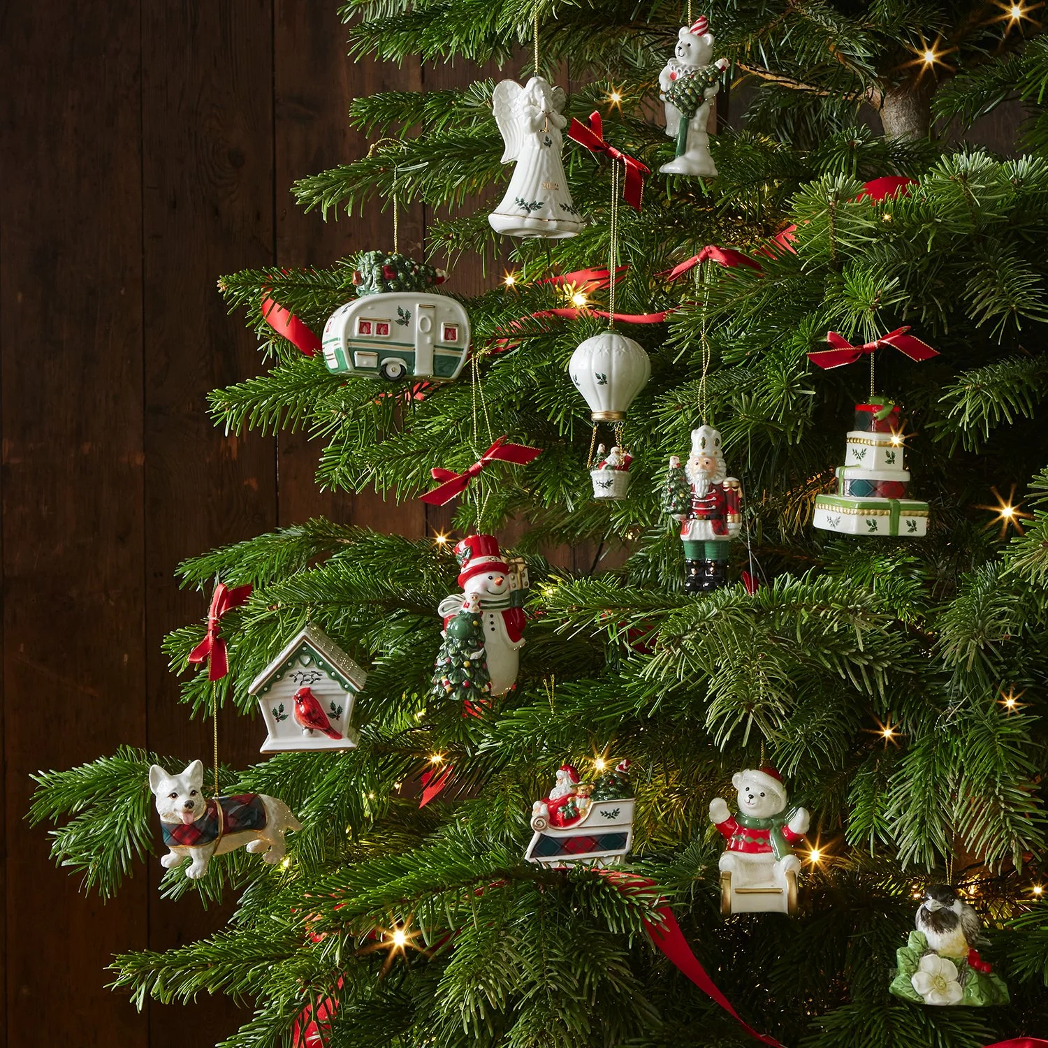 Christmas_Ornament_Chickadee_2.jpg