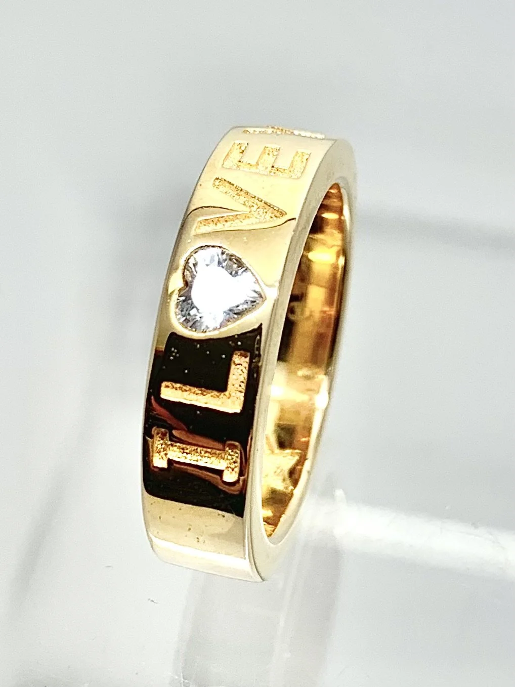 Mr. O Atelier 'I Love You' with Swarovski Crystal Ring