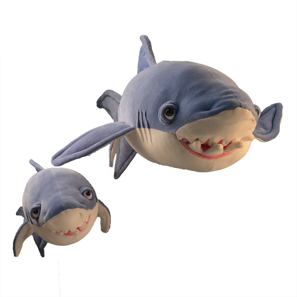 FunnyFriends_Fish_Shark_SmokeWhite_TwoSizeComparison2.png
