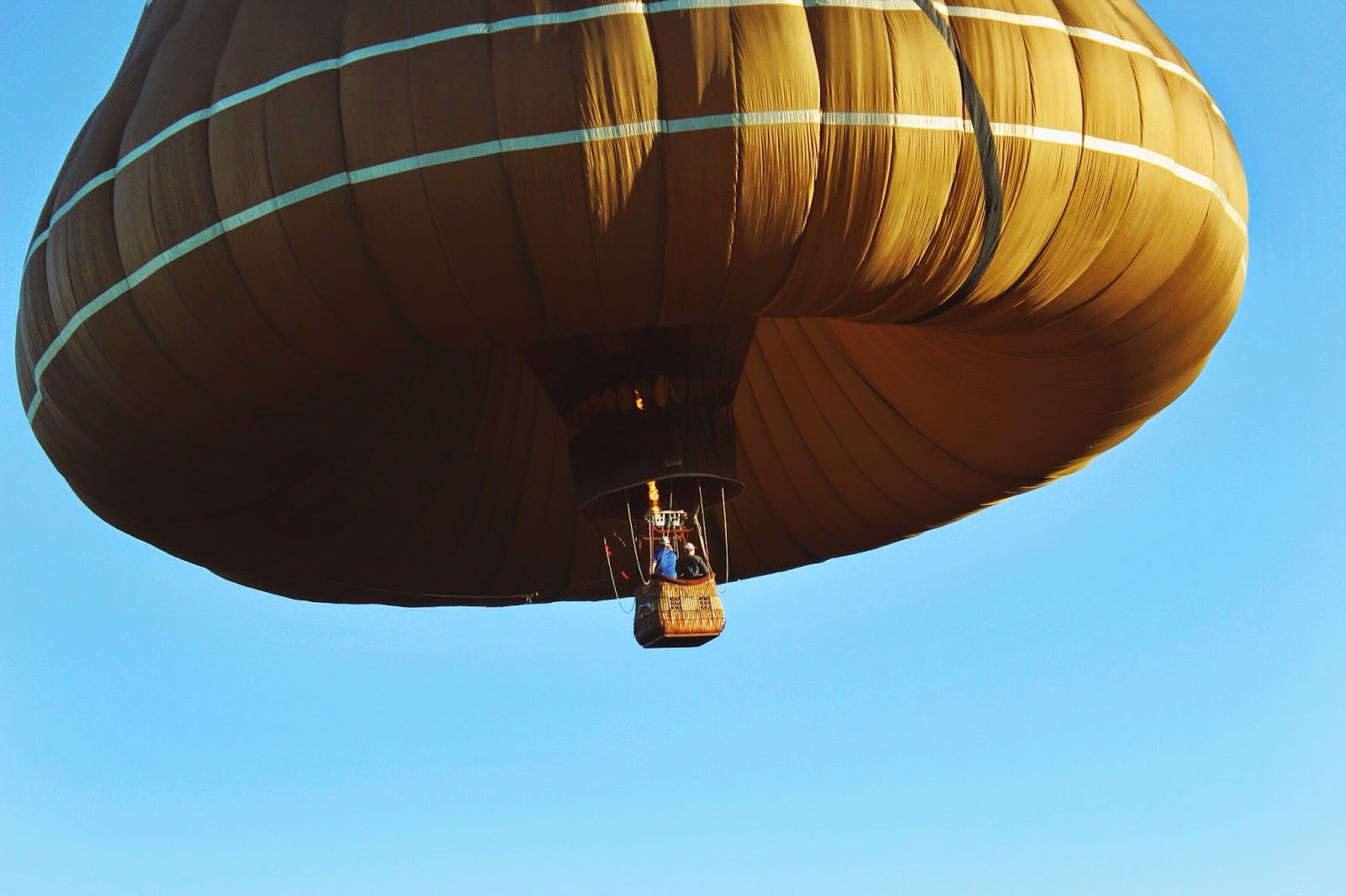 liberty%2Bbell%2Bhot%2Bair%2Bballoon%2Bfloating.jpg
