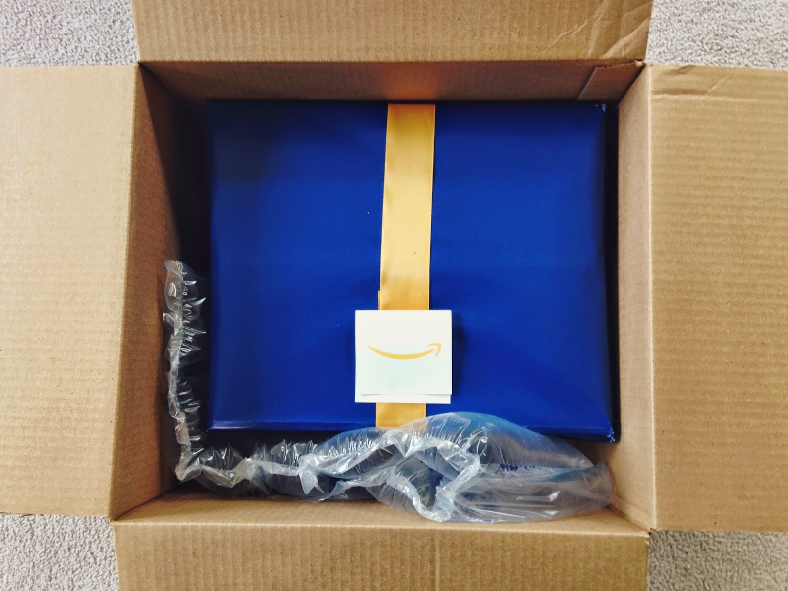 opening+the+box.png
