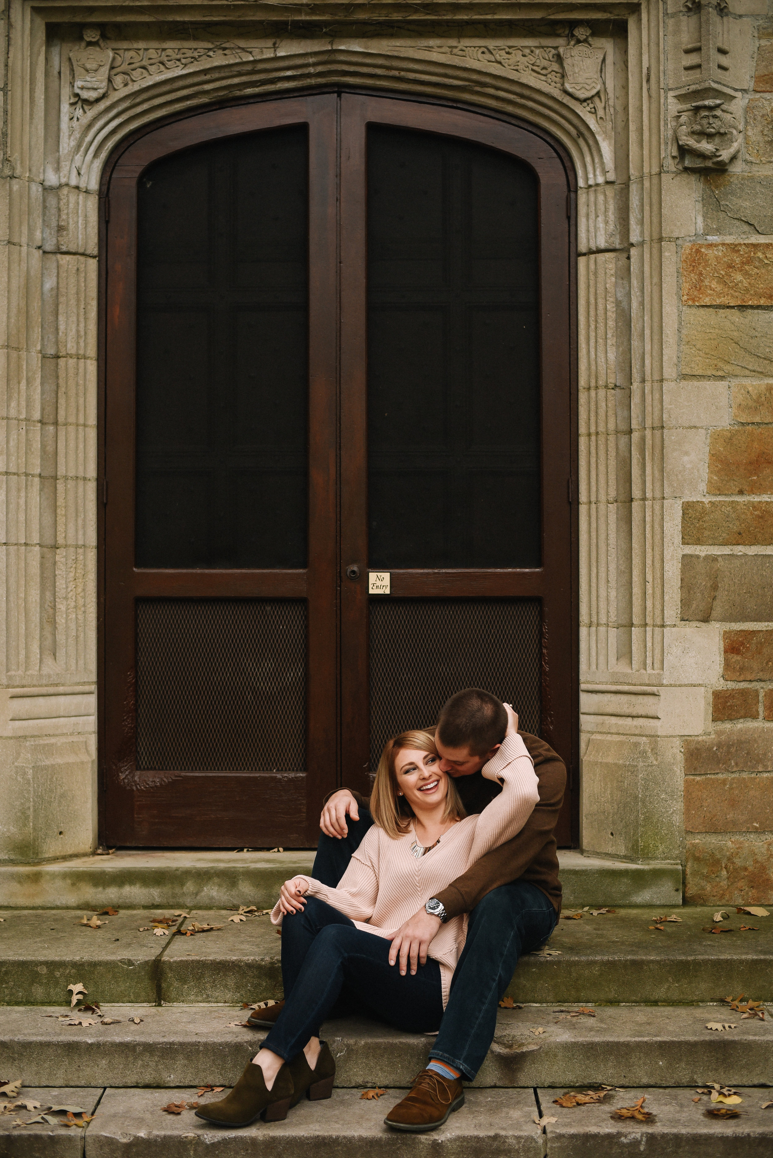 Law_Quad_Ann_Arbor_Engagement_Photos-9.jpg