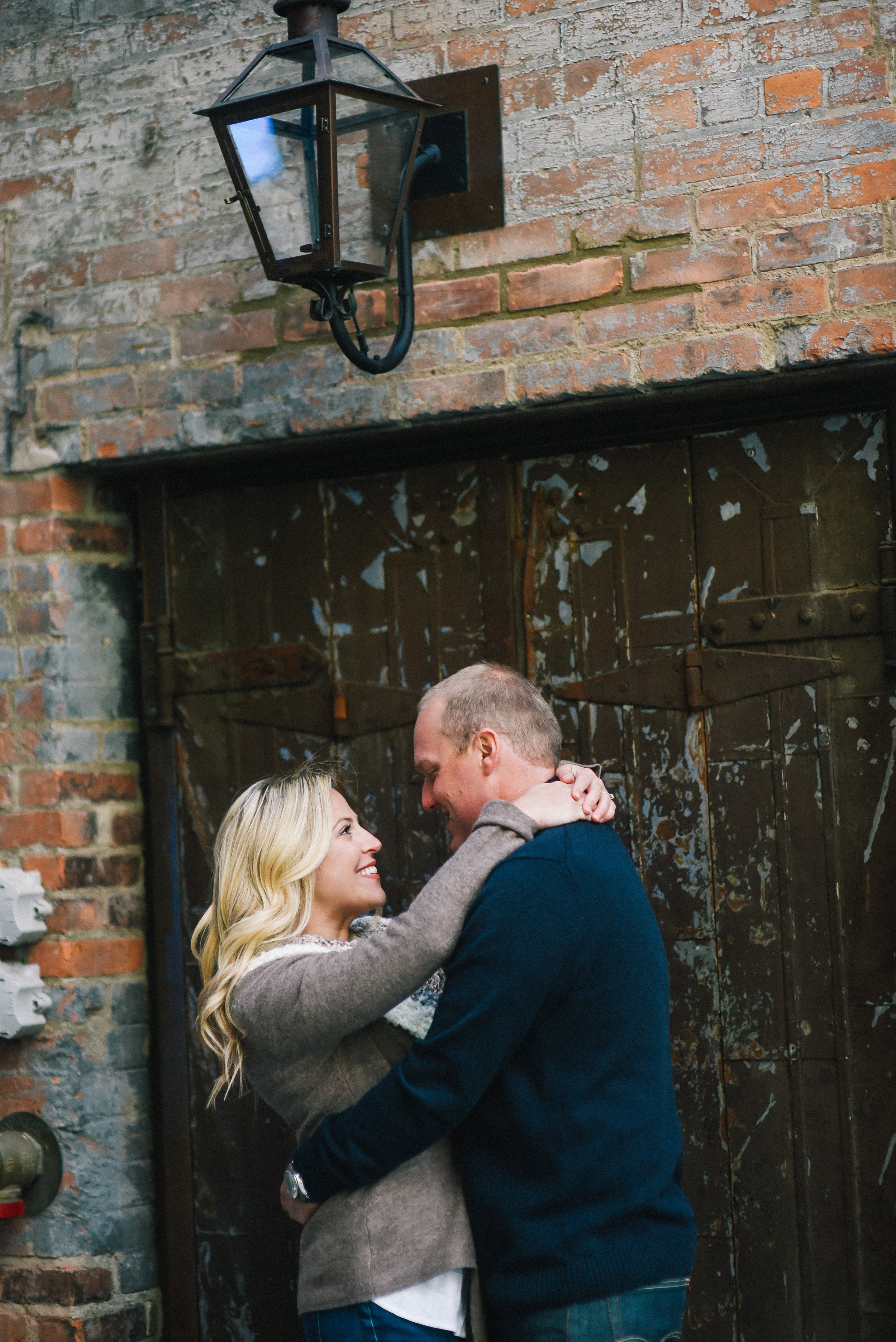 Downtown_Detroit_Engagement_Photos-31.jpg