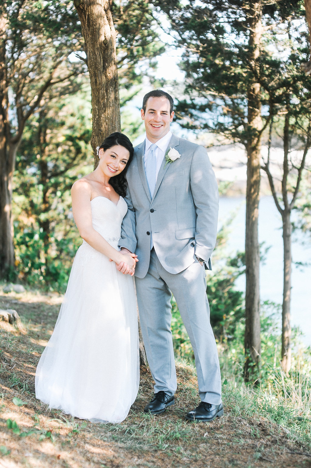 BrideGroomPortraits_Dragonline_Studios_Jamestown_RI_Wedding-19.jpg