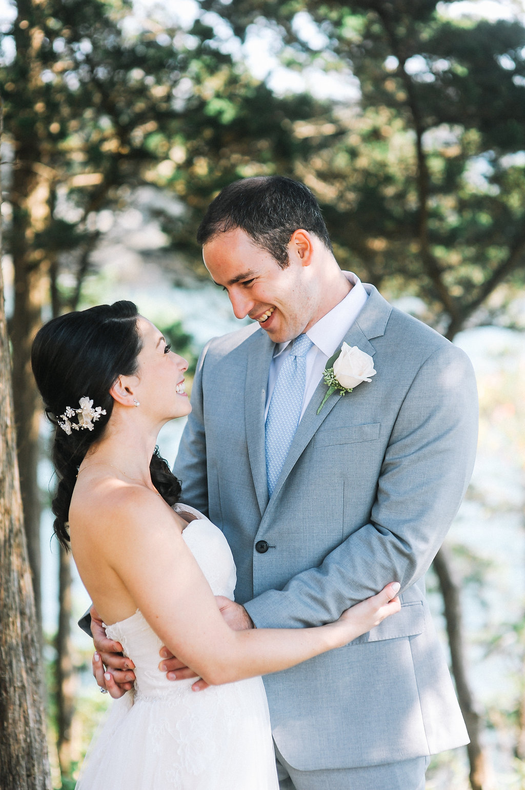 BrideGroomPortraits_Dragonline_Studios_Jamestown_RI_Wedding-32.jpg