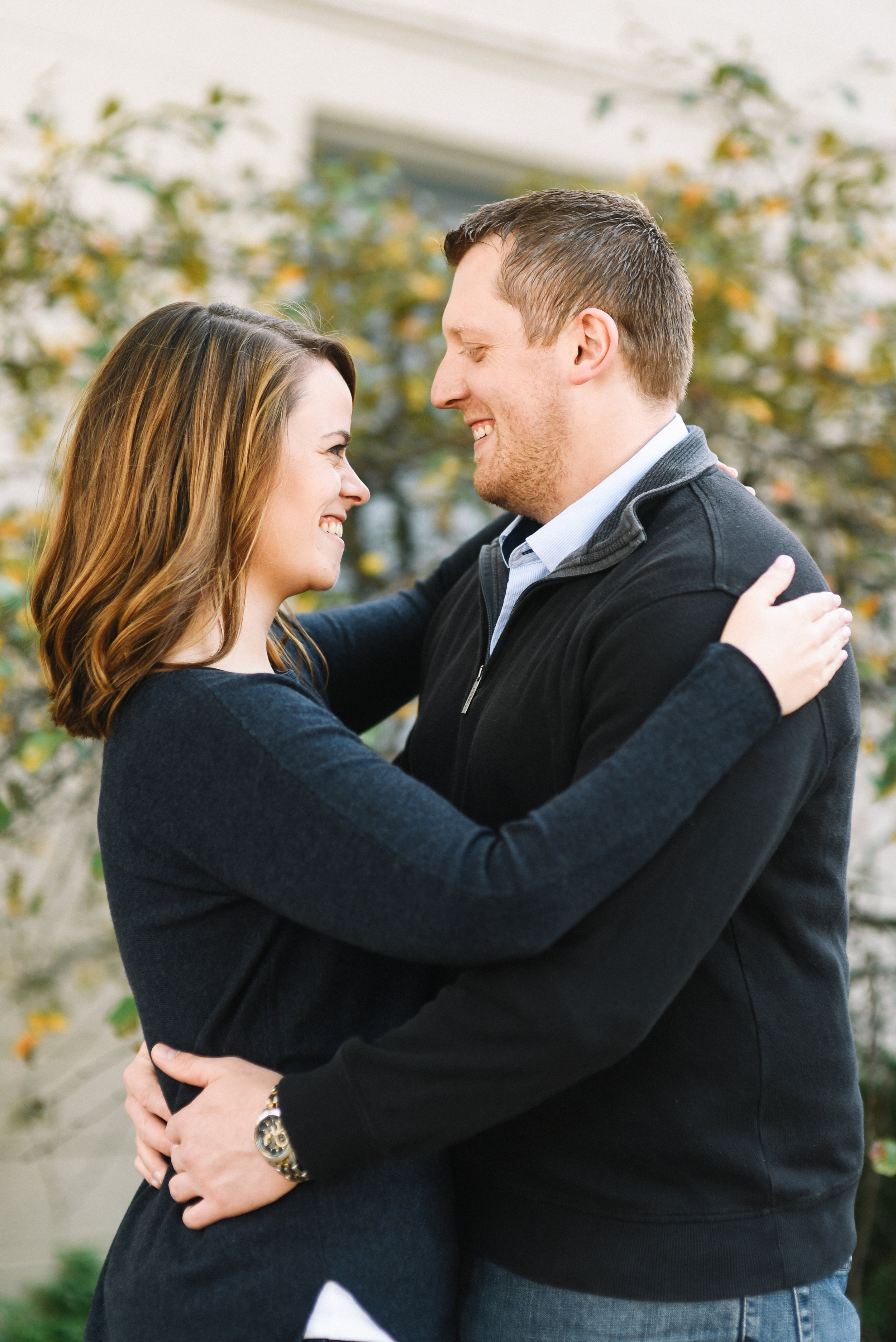 Plymouth_MI_Engagement_Photos-2.jpg