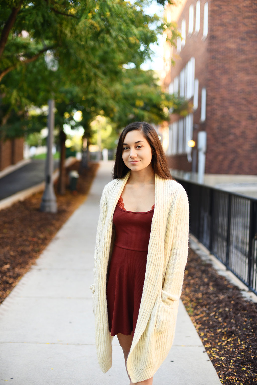 East_Lansing_MI_Senior_Portraits-130_pp_edit.jpg