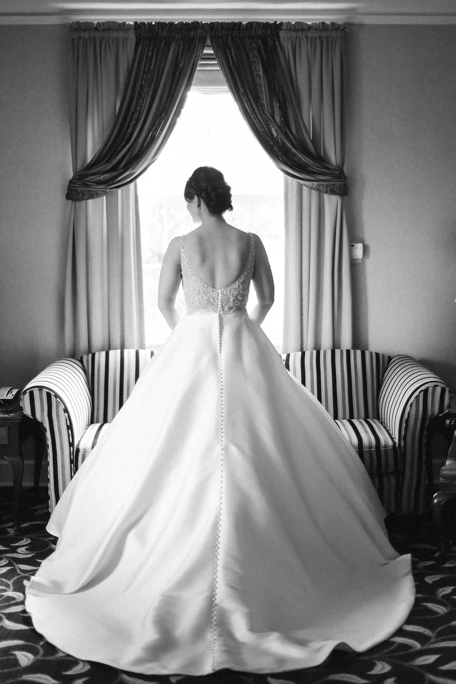 Dearborn_Inn_Wedding_Photos-13.jpg