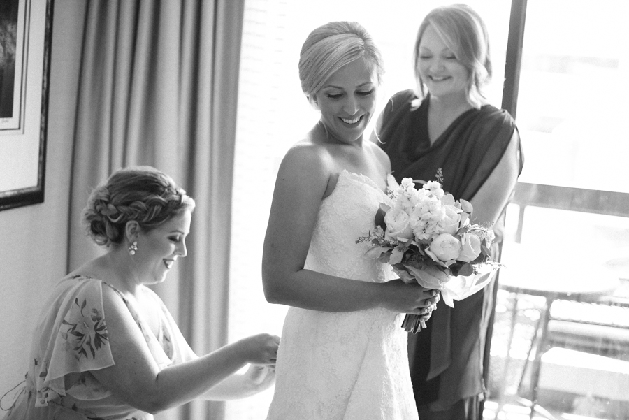 St_Hugo_Chapel_Birmingham_Country_Club_Wedding-13.jpg