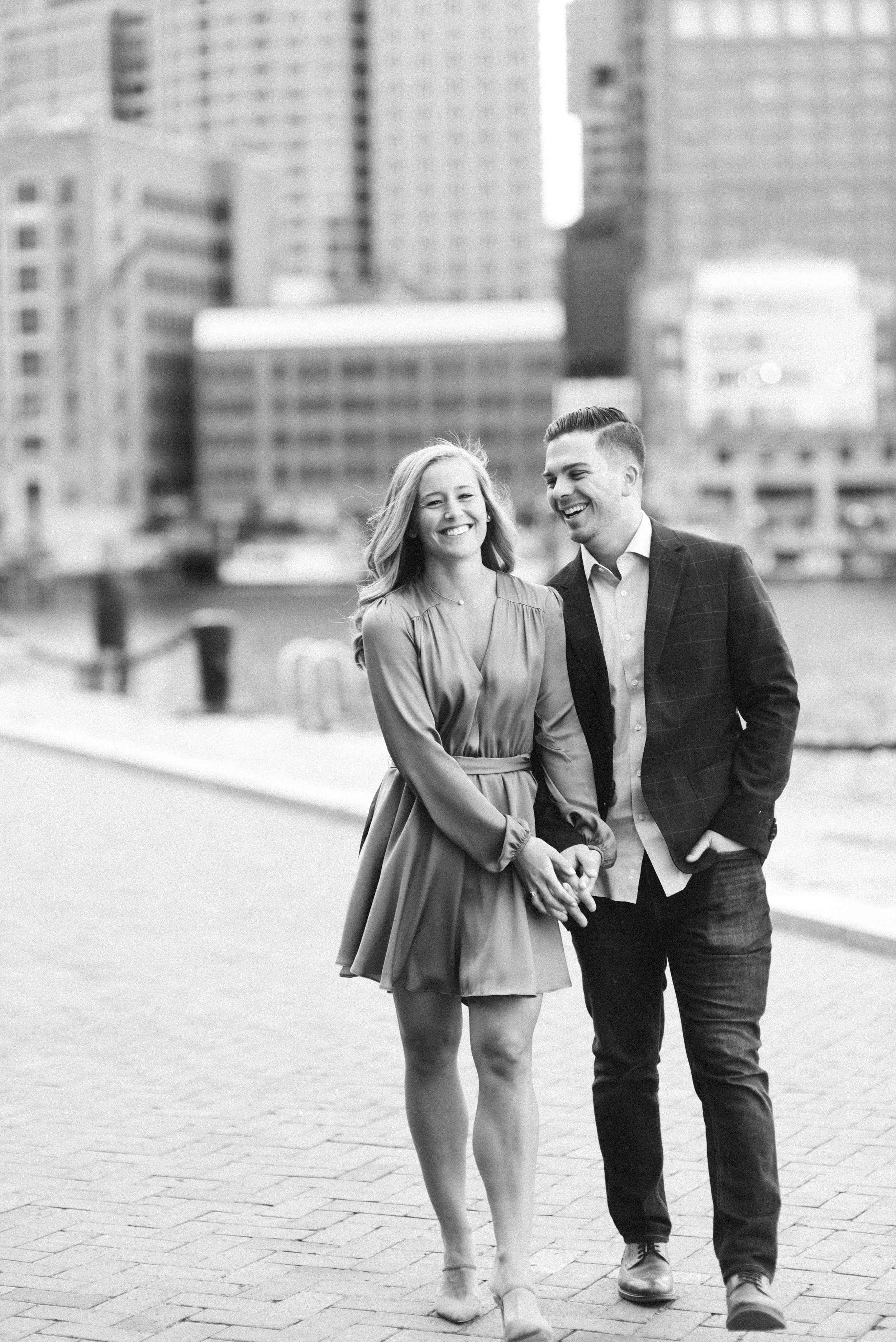 Seaport_Boston_Engagement_Photos-16.jpg